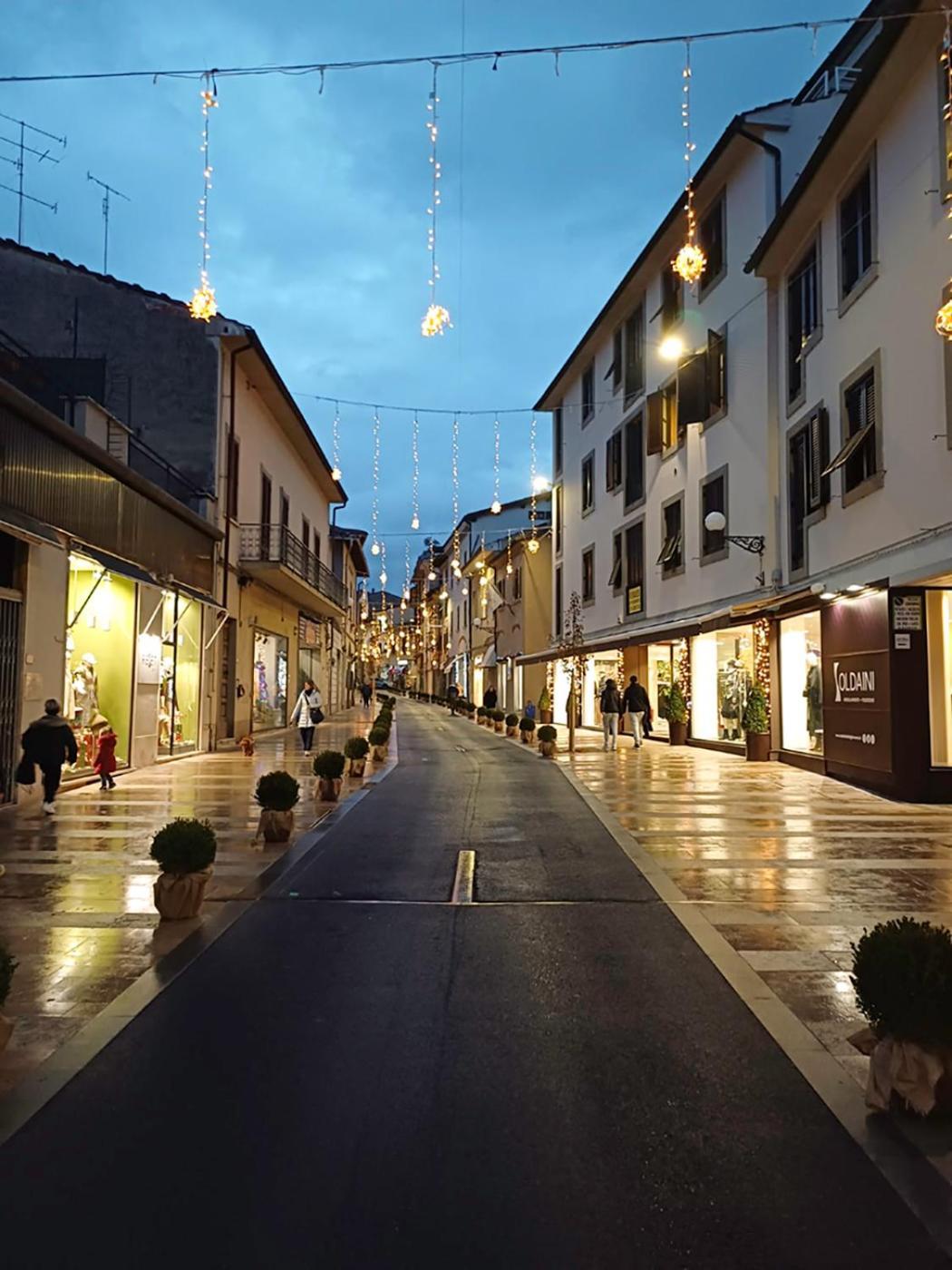 Le Case Di Sonia Del Corso Civ 25 Fucecchio Exterior foto